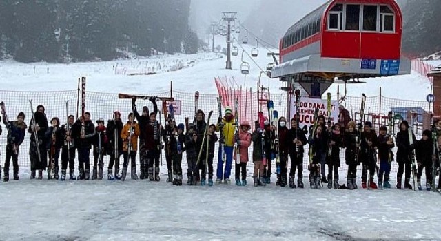 Atkaracalarlı Genç Kayakçılar İlk Eğitimlerini Ilgaz’da tamamladı