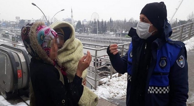 Zabıta duygu sömürüsü yapanlara göz açtırmıyor