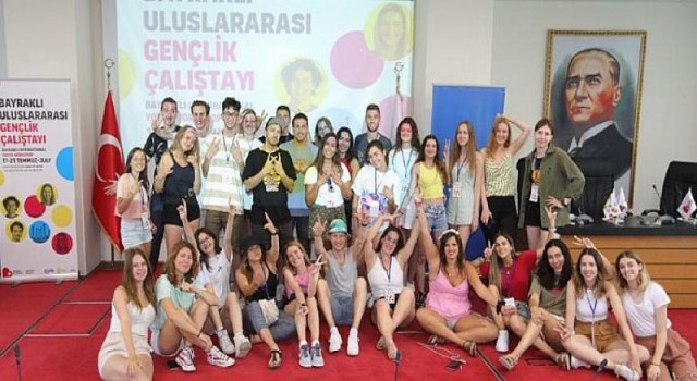Bayraklı’da ‘Uluslararası Gençlik Festivali’ başladı
