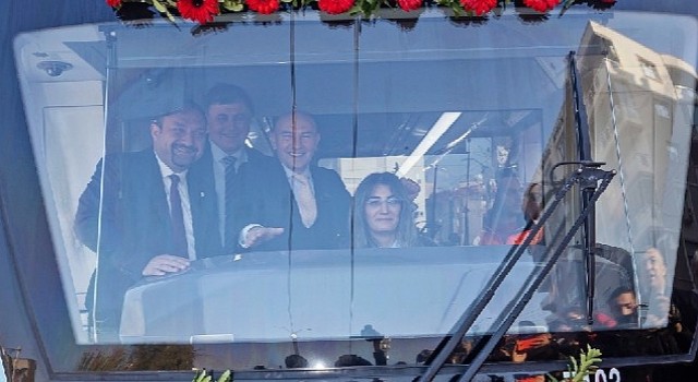 Güle güle 2022, hoş geldin Çiğli Tramvayı