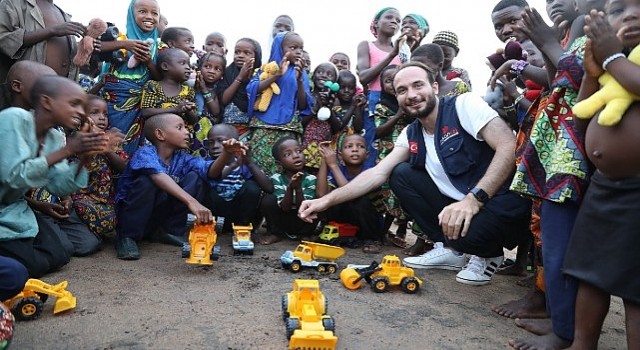 “İyilik Köyü Projesi ile sürdürülebilir ve teknolojiye dayalı üretim kültürünü yaygınlaştırmayı amaçlıyoruz.”
