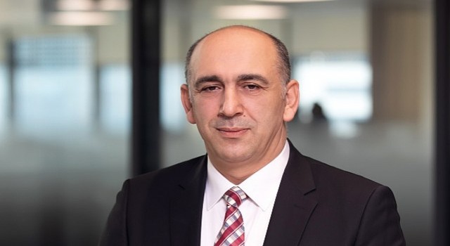 VakıfBank, FİDE Paketi ile 'dost eli uzatıyor