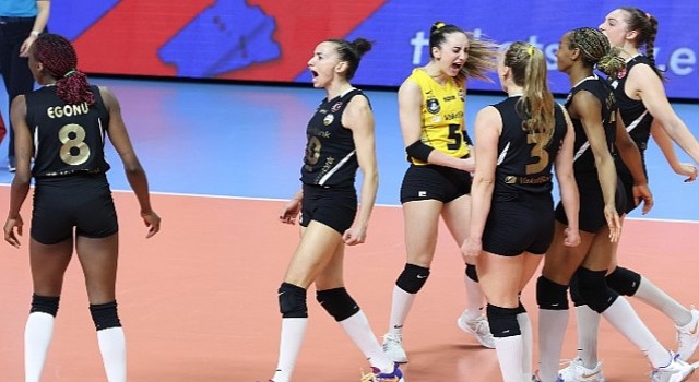Son Şampiyon VakıfBank, Süper Finalde sahne alıyor
