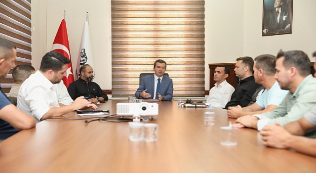 Bergama Belediyesi Çalışanlarına Çifte Müjde