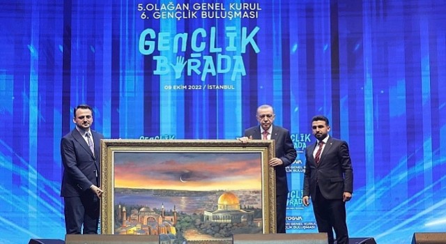 Tarihi ve Kutsal Mekanlar ile Büyüleyen Sergi: Amine Sultan Tanın ”Ruhu Revan” Sergisi.