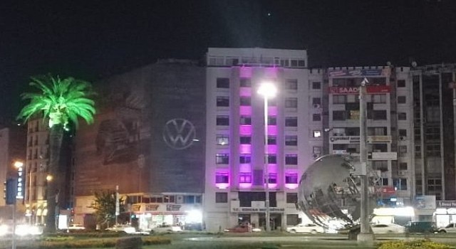 Konak Belediyesinden pembe ışık:
