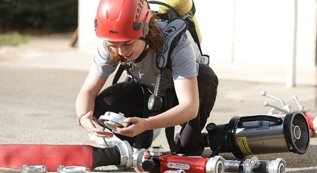Büyükşehir itfaiye teşkilatını güçlendiriyor 250 aday itfaiye eri olabilmek için ter döktü