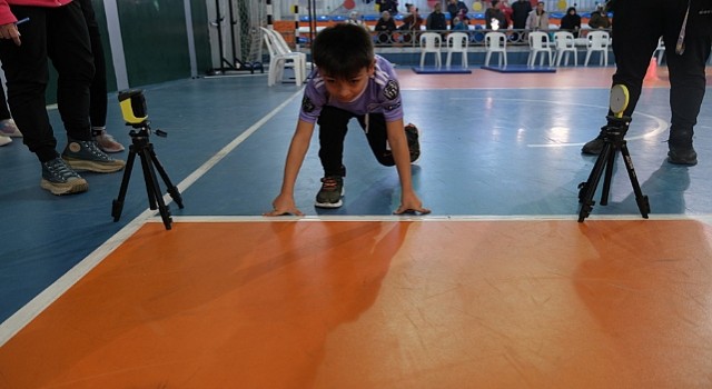 Sporcu fabrikası Kocaelide genç yetenekler keşfediliyor