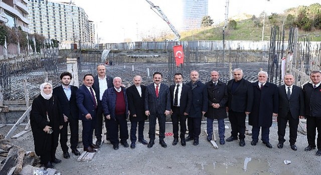 Yorum İstanbul Camiinin temeli dualarla atıldı