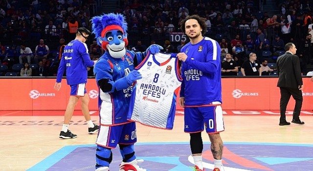 Anadolu Efes Spor Kulübü, 8 Mart Dünya Kadınlar Günü kapsamında Yanındayız Derneği iş birliğiyle önemli bir çalışmaya imza attı