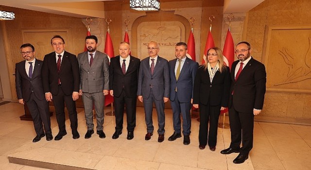 Ulaştırma ve Altyapı Bakanı Abdulkadir Uraloğlu, çeşitli inceleme ve temaslarda bulunmak üzere Nevşehire geldi