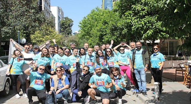 TEGVin Maraton İzmirde yürüttüğü kampanyayla 188 çocuk nitelikli eğitim desteğiyle buluştu