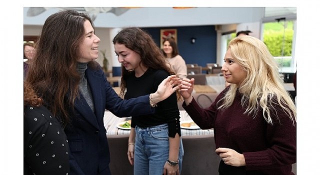 Kadının İnsan Hakları Eğitim Programı Çeşme de tamamlandı