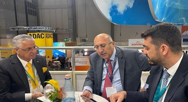 Kemer heyeti ITB Berlin Fuarı nda