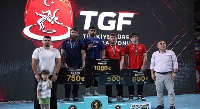 Uluslararası Güreş Turnuvası nda ilk gün tamamlandı