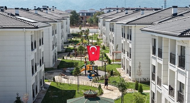 Hak sahipleri evlerine kavuşuyor
