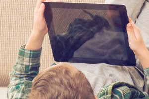 Çocuk İçin İçerik Derneği Dijital Çağda Çocuk Olmaya Dikkat Çekti