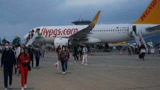 Gazipaşa-Alanya Pegasus’un Kiev’den gelen ilk uçuşunu karşıladı