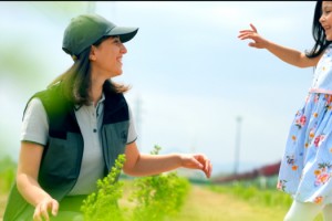 Her Anneye Bir Fidan