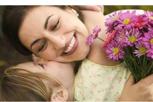 Sağlıklı Anne Çocuğunu Adım Adım Kendinden Uzaklaştıran Annedir