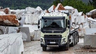 Volvo Trucks, yeni Volvo FMX ile en zorlu görevlere hazır