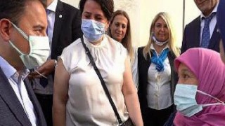 Babacan Antalya’da vatandaşlarla biraraya geldi ‘Ülkeyi eroin-kokain ülkesine çevirdiler’