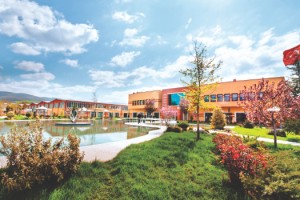 ÇİLEK MOBİLYA’DA TASARIM VE AR-GE MERKEZİ BİR ARADA…