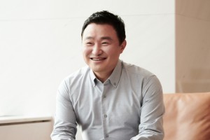 Samsung Electronics Mobil Dünya Başkanı ve CEO'su TM Roh: “Akıllı telefonlarda yeni bir dönem başlamak üzere”
