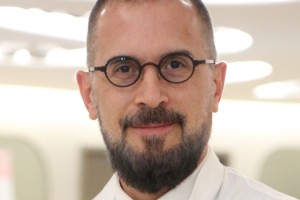 SES BOZUKLUĞU SES ESTETİĞİYLE TEDAVİ EDİLİYOR