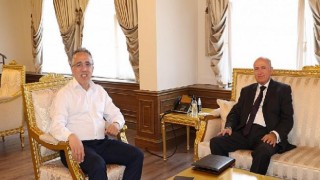 Arnavutluk’un Ankara Büyükelçisi Robo, Nevşehir Belediye Başkanı Savran’ı Ziyaret Etti