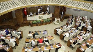 Başkan Böcek Antalya Büyükşehir Meclisini Olağanüstü Toplantıya Çağırdı