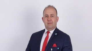 ”Bu tür zamanlarda bir olup el ele vermeliyiz”