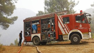 İBB Ekipleri Kemerköy Termik Santrali çevresindeki yangınlara da müdahale etti