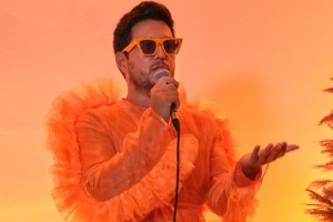 ÇETİN ÇETİNTAŞ’IN MARGAM ALBÜMÜNÜN LANSMANI KATILANLARI MÜZİKLİ BİR YOLCULUĞA ÇIKARDI