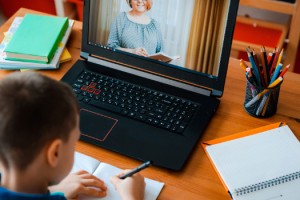 ÇOCUKLARA AİT ÇALINAN KİŞİSEL VERİLER AİLE BİLGİLERİNİ TEHLİKEYE ATIYOR