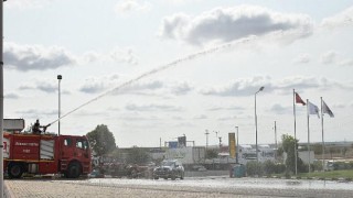 İtfaiyecilerden Gerenli’ye su takı sürprizi