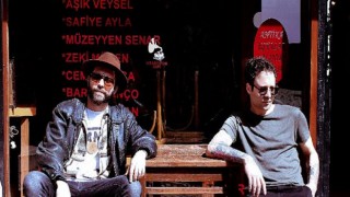 Surf Arabesk, Yeni Şarkısını Paylaştı: “Hayal Etmek Güzel”