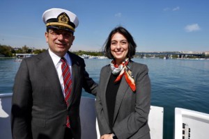 YERLİ VE MİLLİ ‘DENİZ TAKSİ’ SUYA İNDİ İMAMOĞLU: “HİZMET TUTKUMUZUN ÖNÜNDE HİÇBİR ŞEY DURAMAZ”