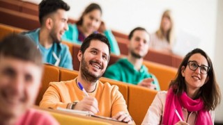 Birleşik Krallık’ta eğitim almak isteyen öğrenciler, 11 Ekim-3 Kasım arasında 30 üniversite ile birebir görüşme imkanı elde ediyor