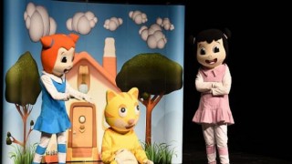 ‘Canım Kardeşim 3 Uzaylılar mı Geldi?’ çocuk oyunu 31 Ekim’de Trump Sahne’de