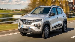 Dacia Spring 2022 Auto Best finalisti oldu