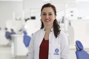 Diş Ağrılarında Hemen Antibiyotik Kullanmayın!