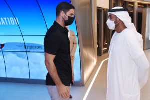Emirates, Expo 2020 Dubai Pavyonu’nda Arsenal FC Teknik Direktörü Mikel Arteta'yı ağırladı