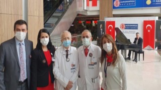 Hastanede Cumhuriyet Bayramına Özel Piyano Konseri