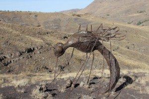 Kıraç bir tepeden tarihi bir tersaneye: