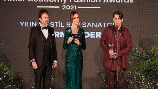 Moda ve Sanat dünyası Yılın Moda Gecesinde buluştu