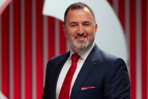 OFİSLER %50 KAPASİTEYLE ÇALIŞIYOR, OFİSE REZERVASYONLA GİDİLİYOR