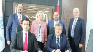 TRPharm ve Lokman Hekim Üniversite’sinden akademik iş birliği: 2 kurum nadir hastalıkların tedavisi için güçlerini birleştirdi