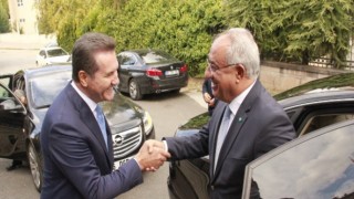 ürkiye Değişim Partisi Genel Başkanı Sayın Mustafa Sarıgül’ü, Demokratik Sol Parti Genel Başkanı, Sayın Önder Aksakal ve heyeti ziyaret etti.