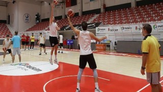 Aliağa Petkim Spor Galibiyet İçin Hazırlanıyor